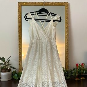 Francesca’s White Maxi Dress